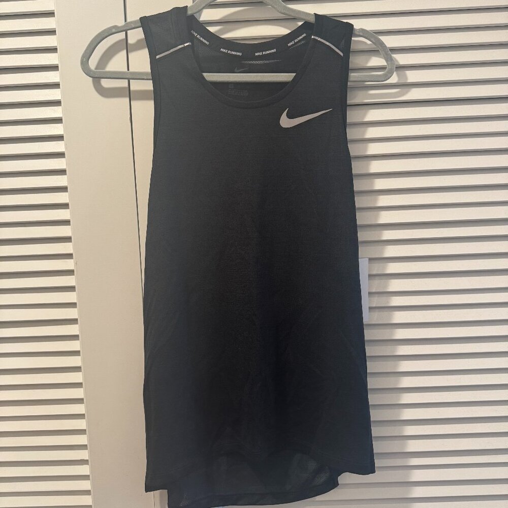 Small black Nike X Barrys dri-fit tank top